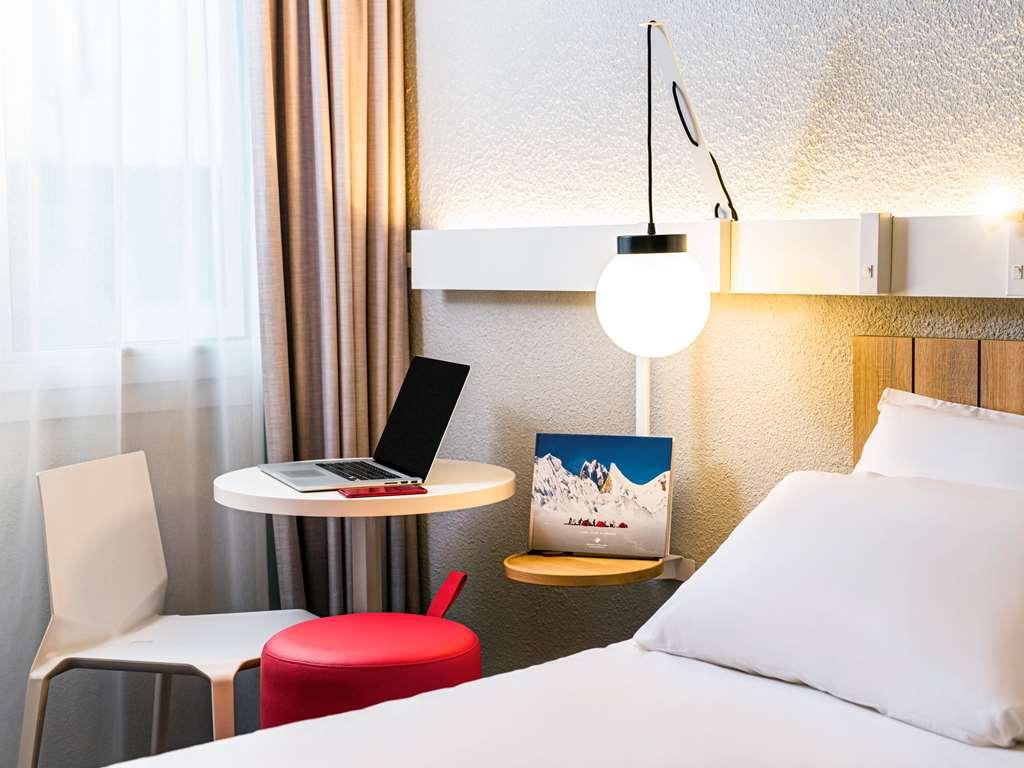Hotel Ibis Saint Rambert D'Albon Camera foto