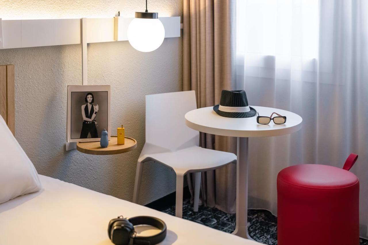 Hotel Ibis Saint Rambert D'Albon Esterno foto