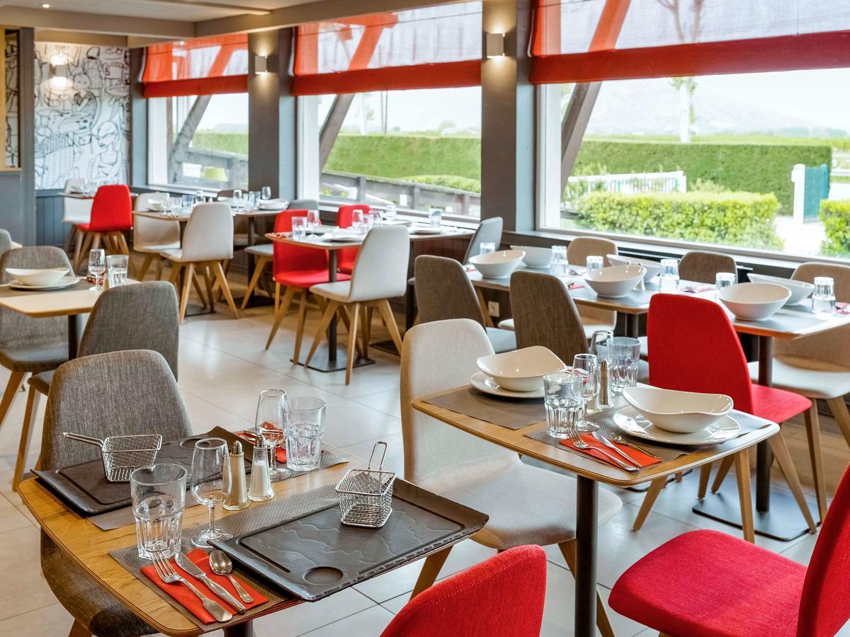 Hotel Ibis Saint Rambert D'Albon Esterno foto